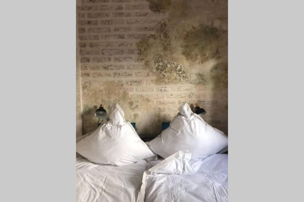 Wunderschöne Wohnung mit Blick auf die Weinberge Neustadt an der Weinstraße Exterior foto